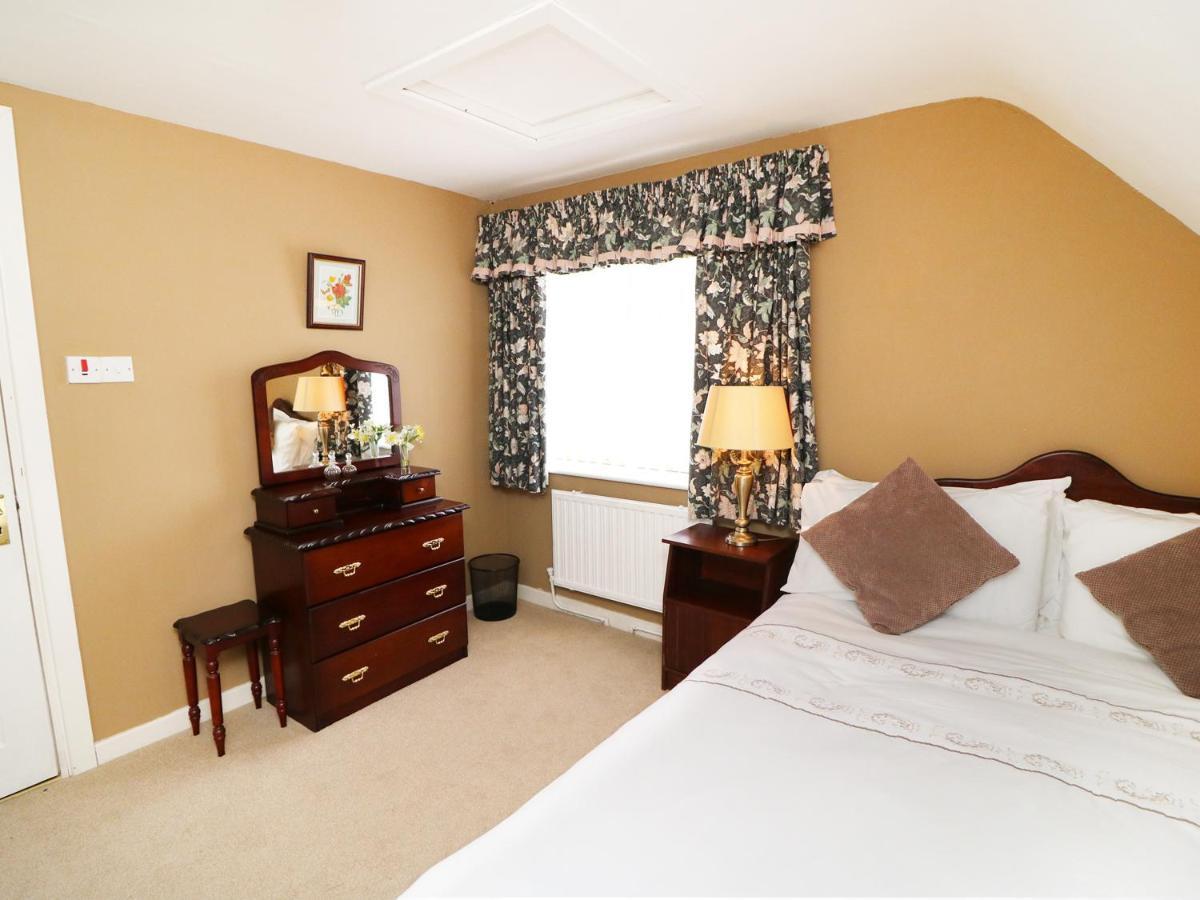Holiday home Julie's